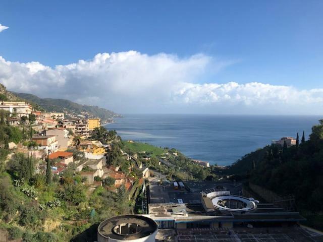 Casa Vacanza Ilenia - Taormina Esterno foto